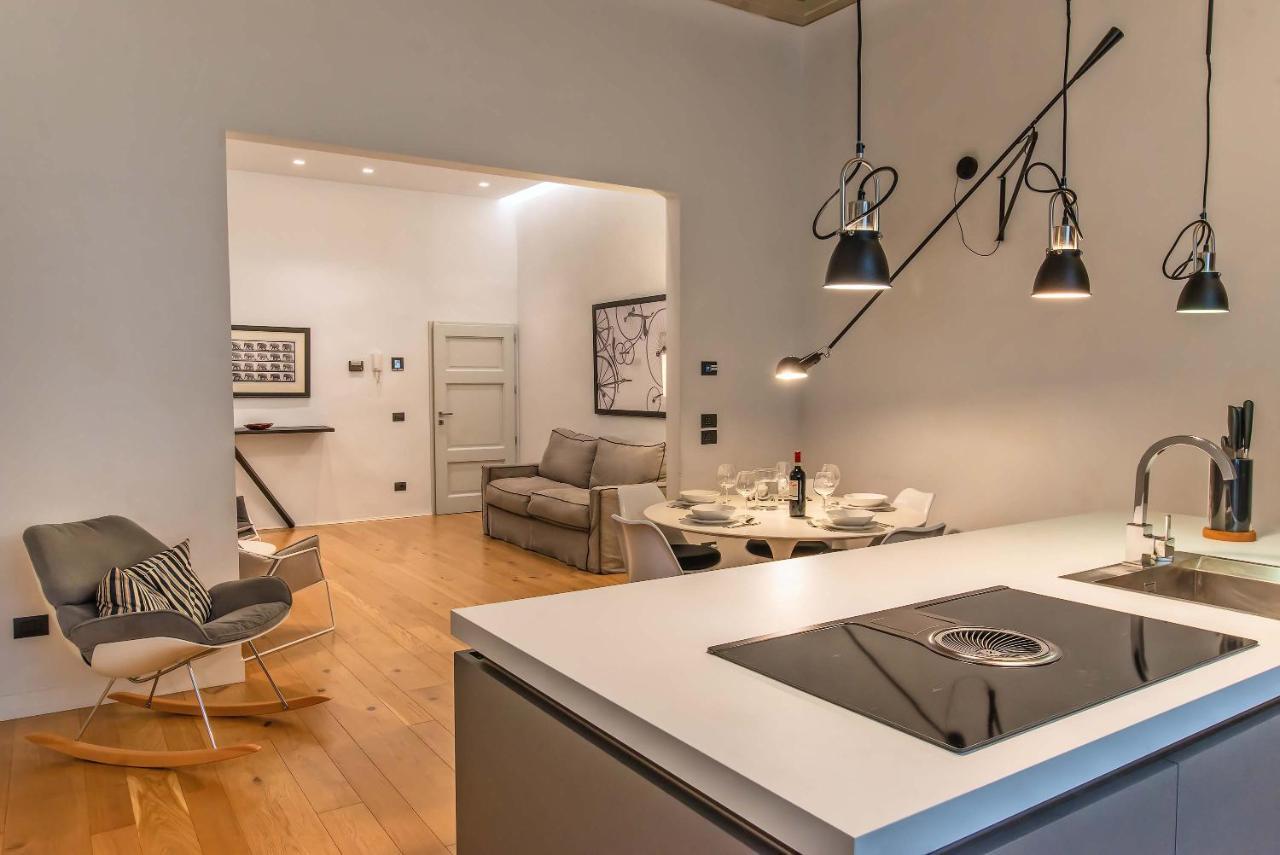 Apartamento The Charm Of Santa Croce Florencia Exterior foto