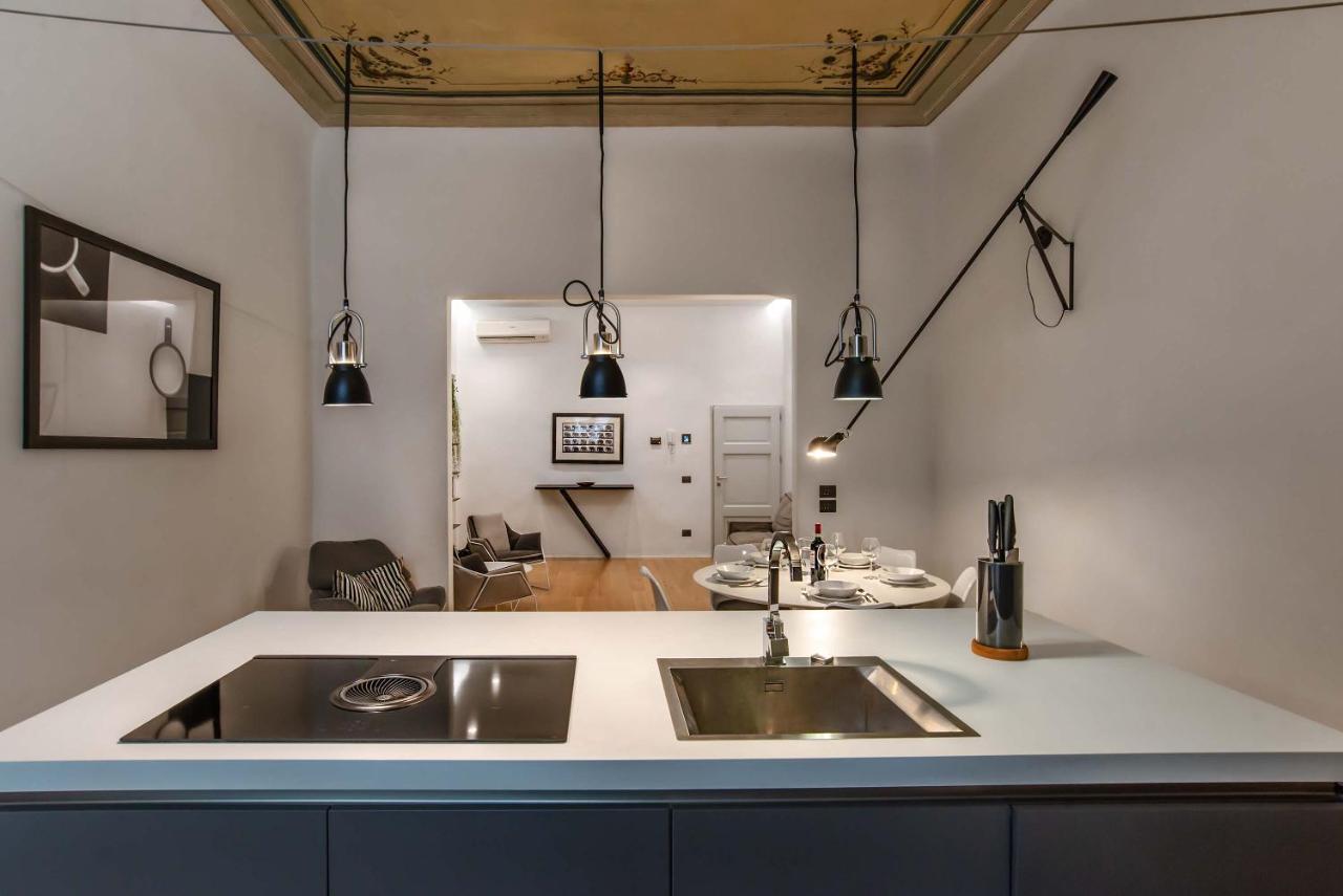 Apartamento The Charm Of Santa Croce Florencia Exterior foto